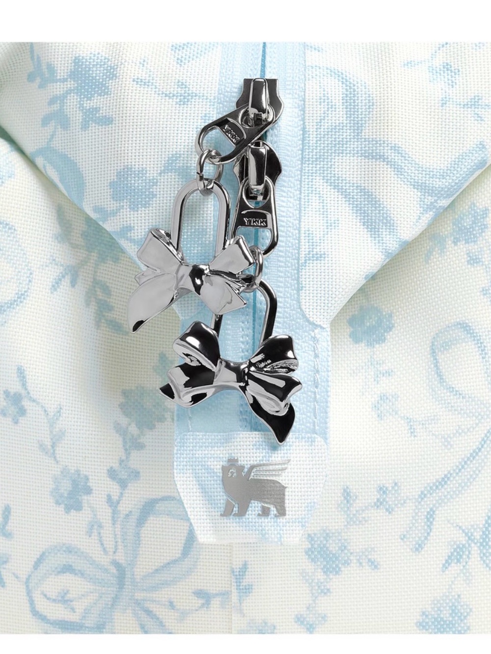 Madeleine Mini Tote Bag in Light Blue & Cream - Picture 5 of 8